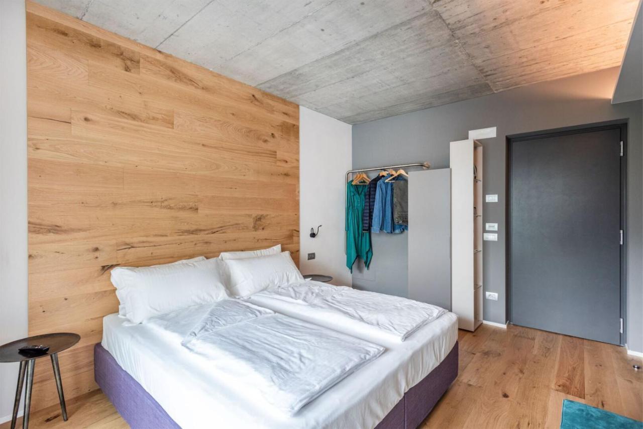 加尔达湖滨Oleeva Garda Living - Adults Only住宿加早餐旅馆 外观 照片